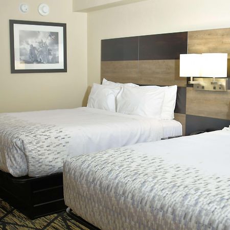 Clarion Pointe Jacksonville Near Camp Lejeune Екстериор снимка