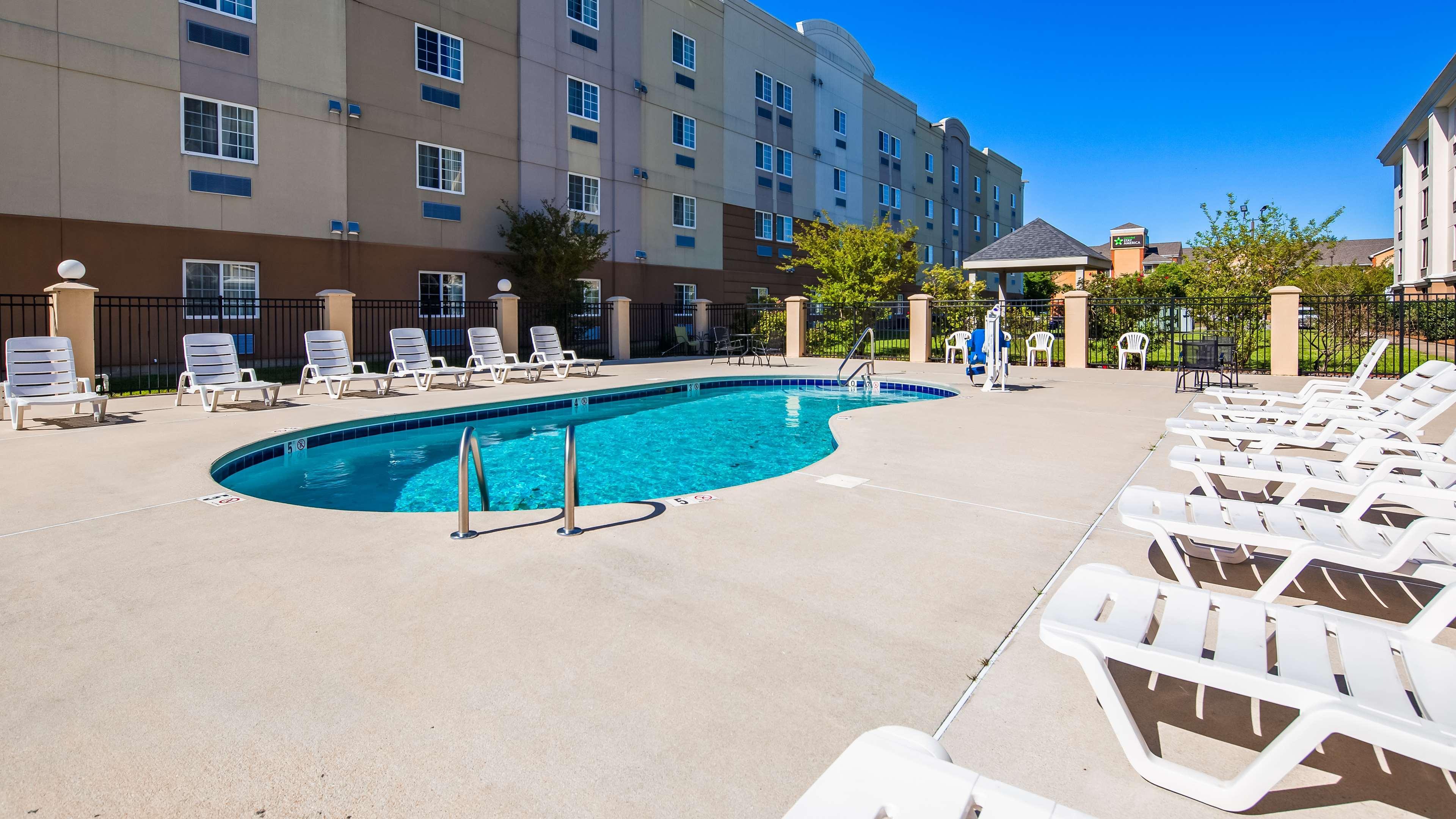 Clarion Pointe Jacksonville Near Camp Lejeune Екстериор снимка