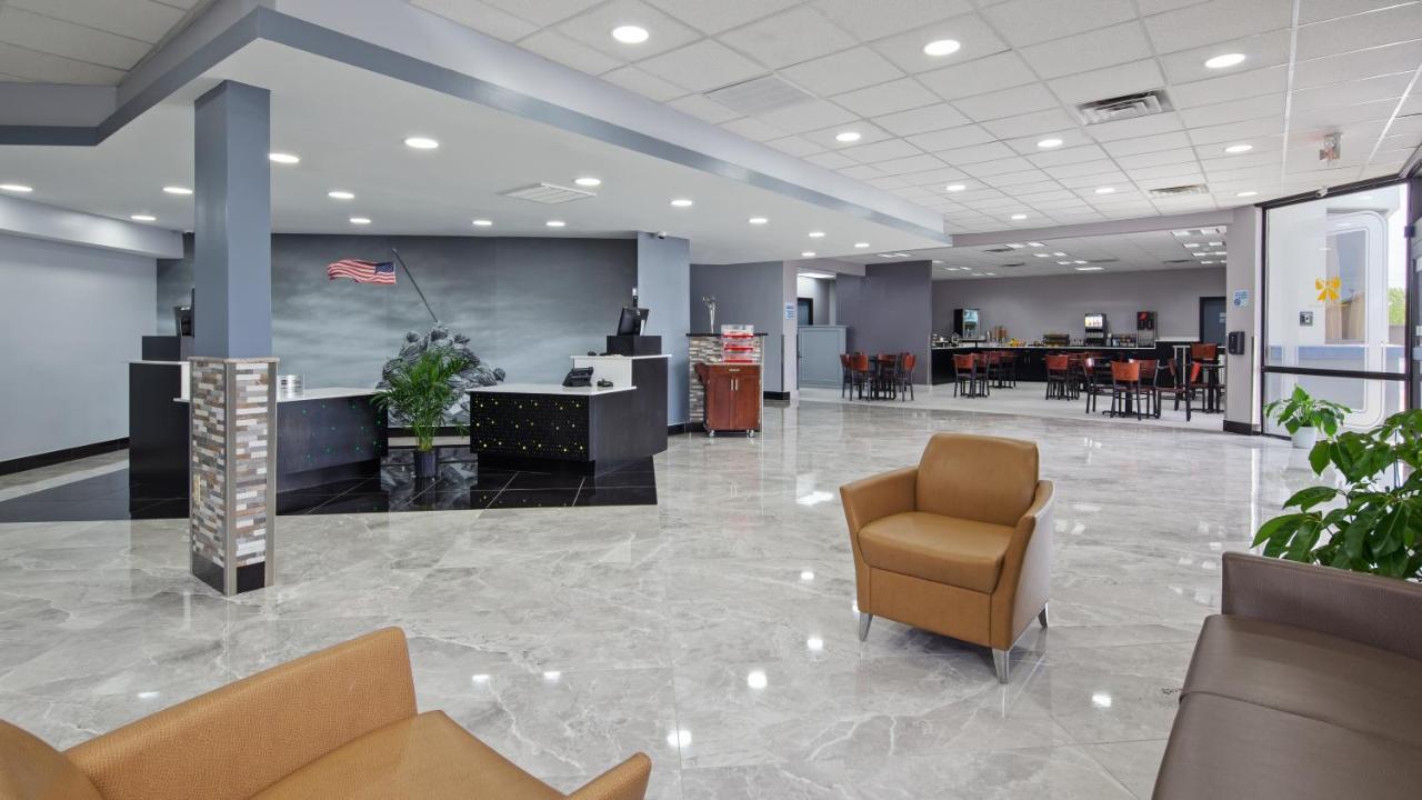 Clarion Pointe Jacksonville Near Camp Lejeune Екстериор снимка