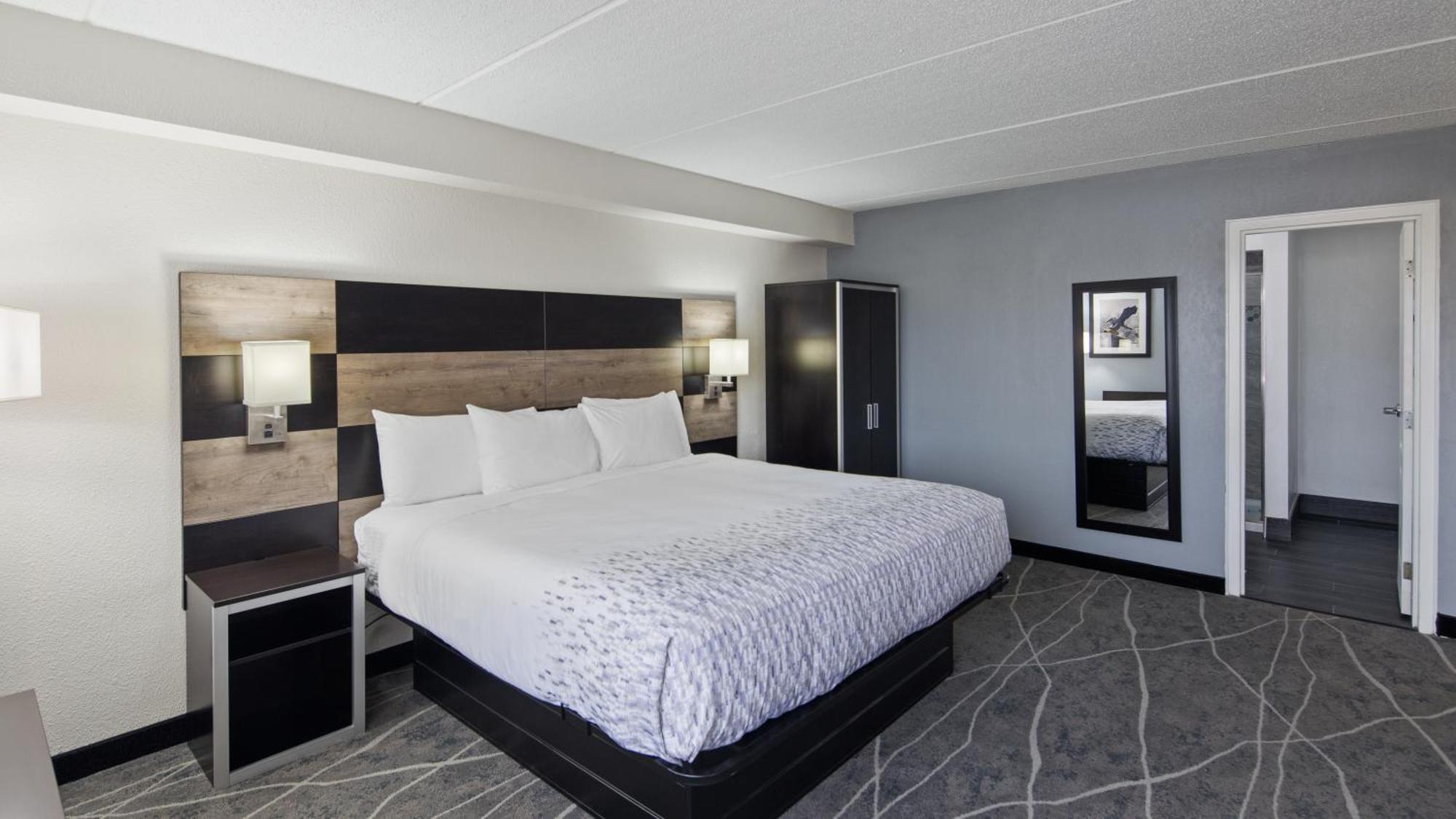 Clarion Pointe Jacksonville Near Camp Lejeune Екстериор снимка